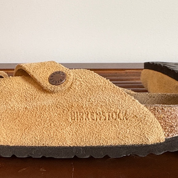 Birkenstock Tan Suede Clogs - Picture 8 of 8
